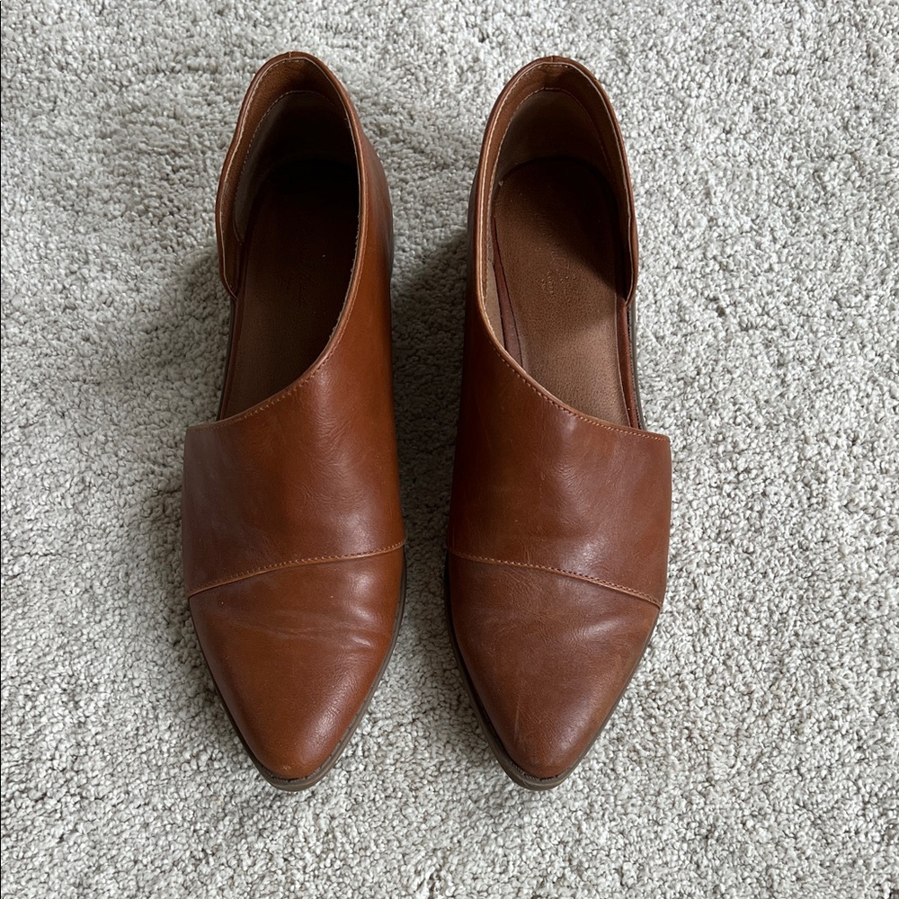 Universal Thread Cognac Pointed Toe Leather Flats - image 1